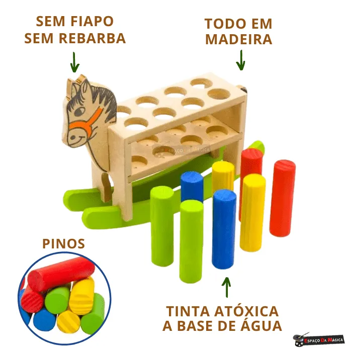 Brinquedo pedagógico de madeira em formato de cavalinho com pinos coloridos, educativo e estilo Montessori